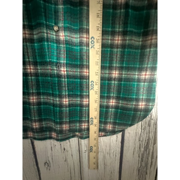 Vintage Pendleton Shirt Mens Medium Button Up Green Plaid 100% Virgin Wool USA - Picture 4 of 6